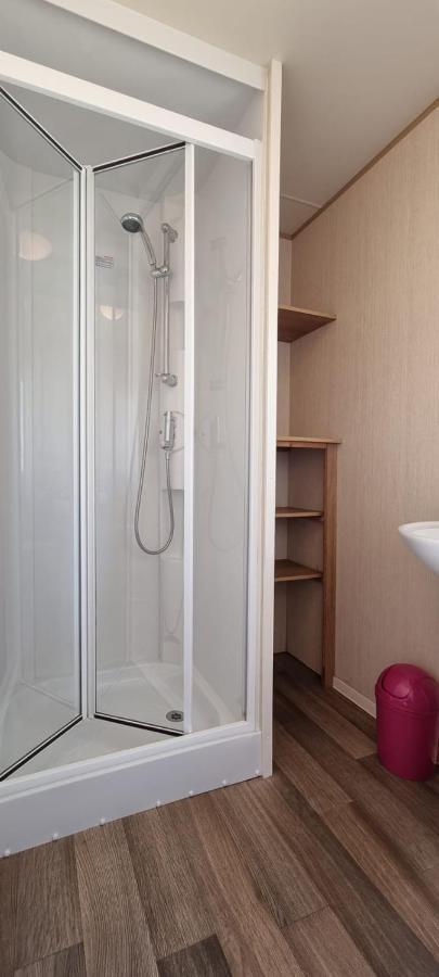 Holiday Caravan, Sleeps 6 - Hastings Holidays Hollington (East Sussex) Exterior foto